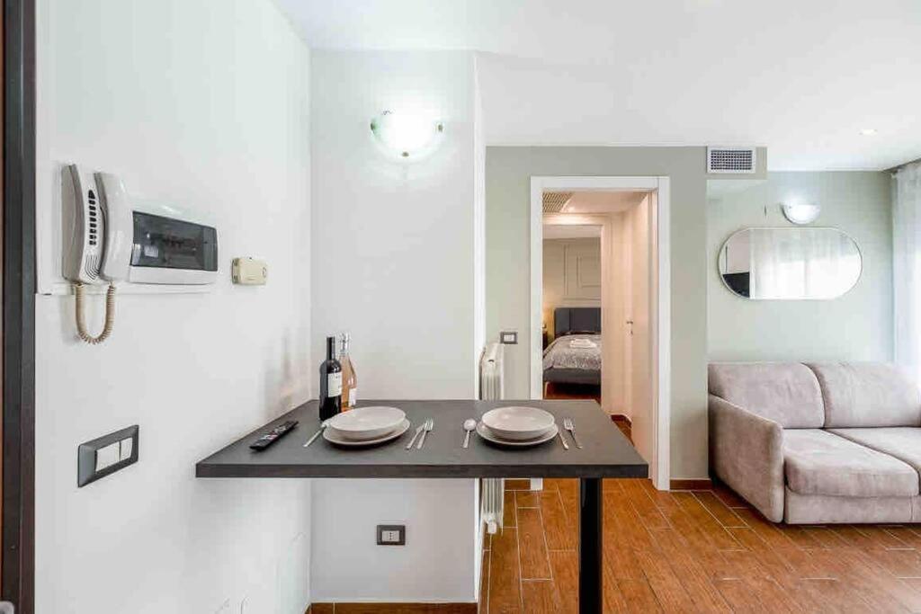 Dynamic Suite In Милан Экстерьер фото